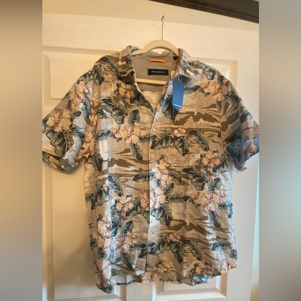 Tommy Bahama XL Button Down Shirt NWT